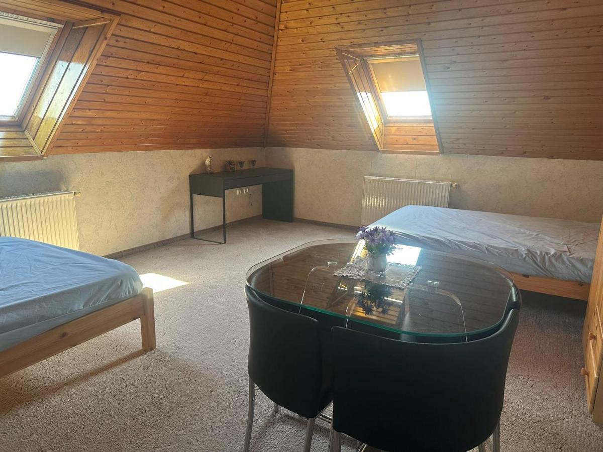布达佩斯苹果酒店 Accommodatie bij particulieren *