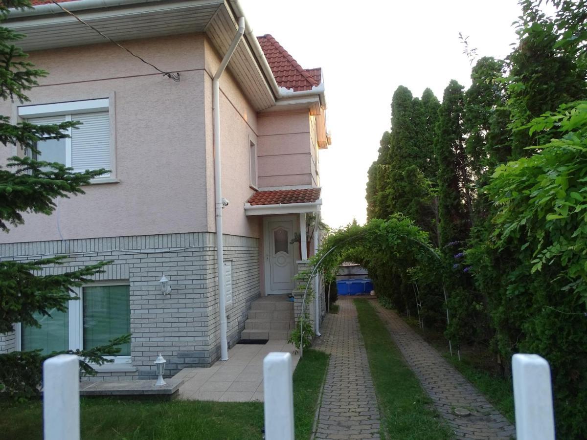 Accommodatie bij particulieren 布达佩斯苹果酒店 *